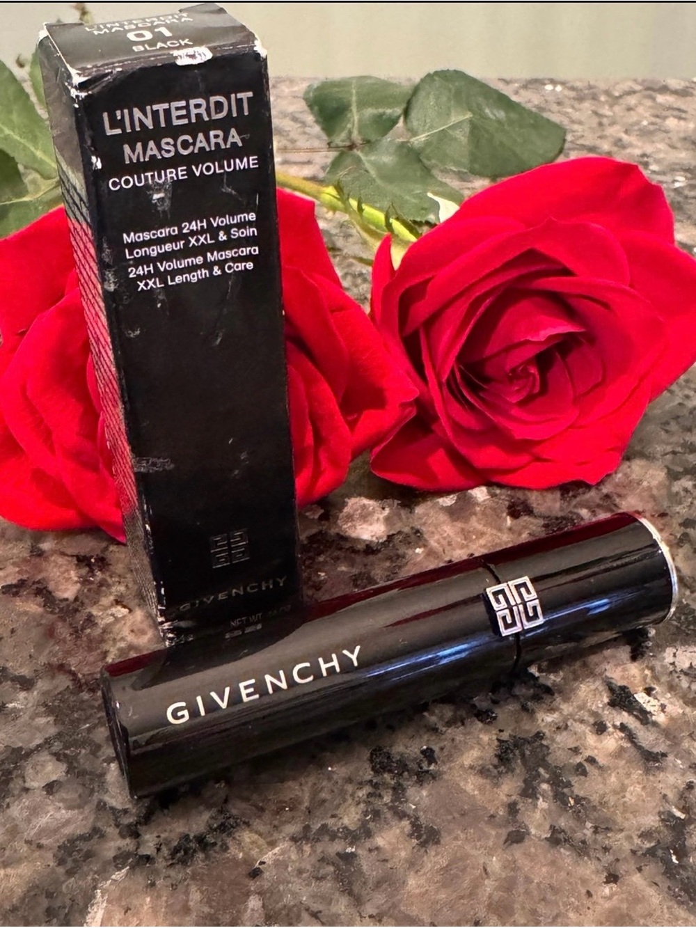 NEW Givenchy L'INTERDIT MASCARA COUTURE VOLUME 01 Black Travel Size 24 Hour Wear
